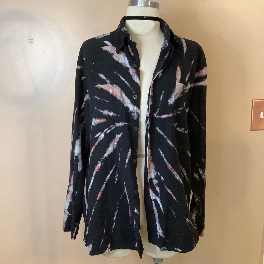 Urban Outfitters Urban Renewal Black Swirl Tie Dye Flannel Button Up Shirt Large